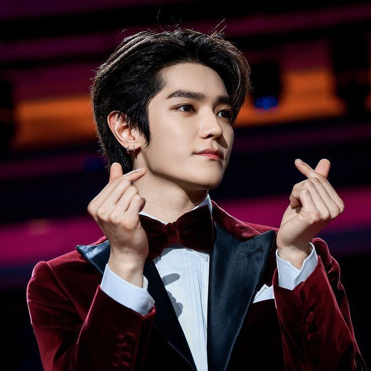 A moment captured by Taeyong (NCT 127)'s fan