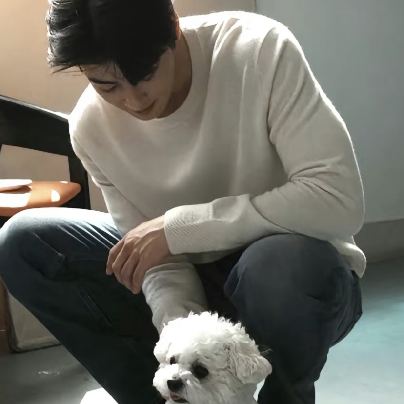 A moment captured by Eunwoo (ASTRO)'s fan