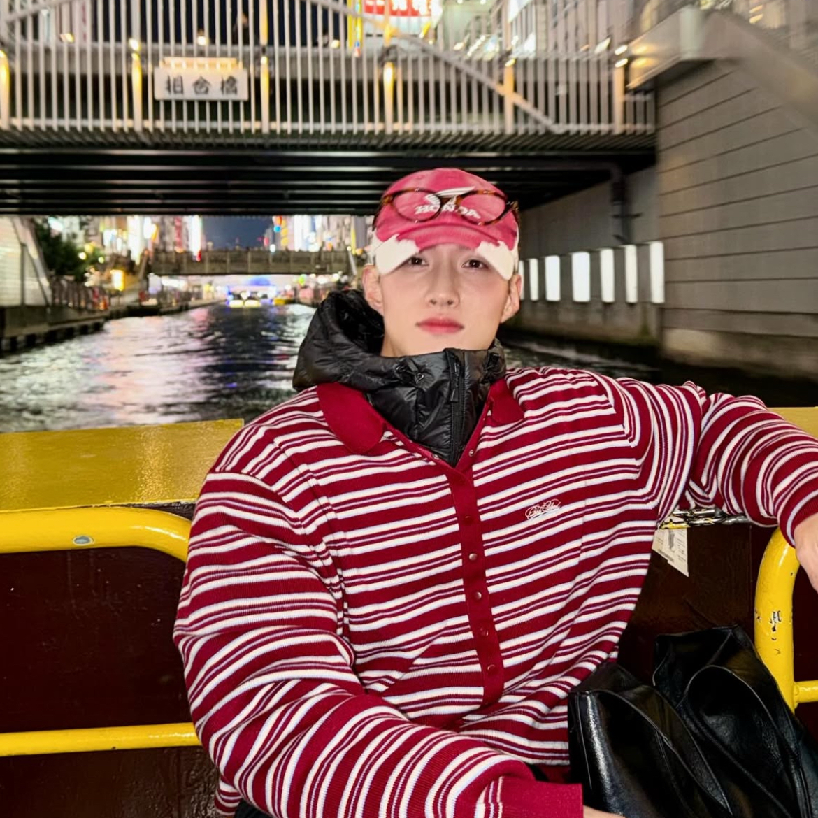 A moment captured by PENTAGON's fan