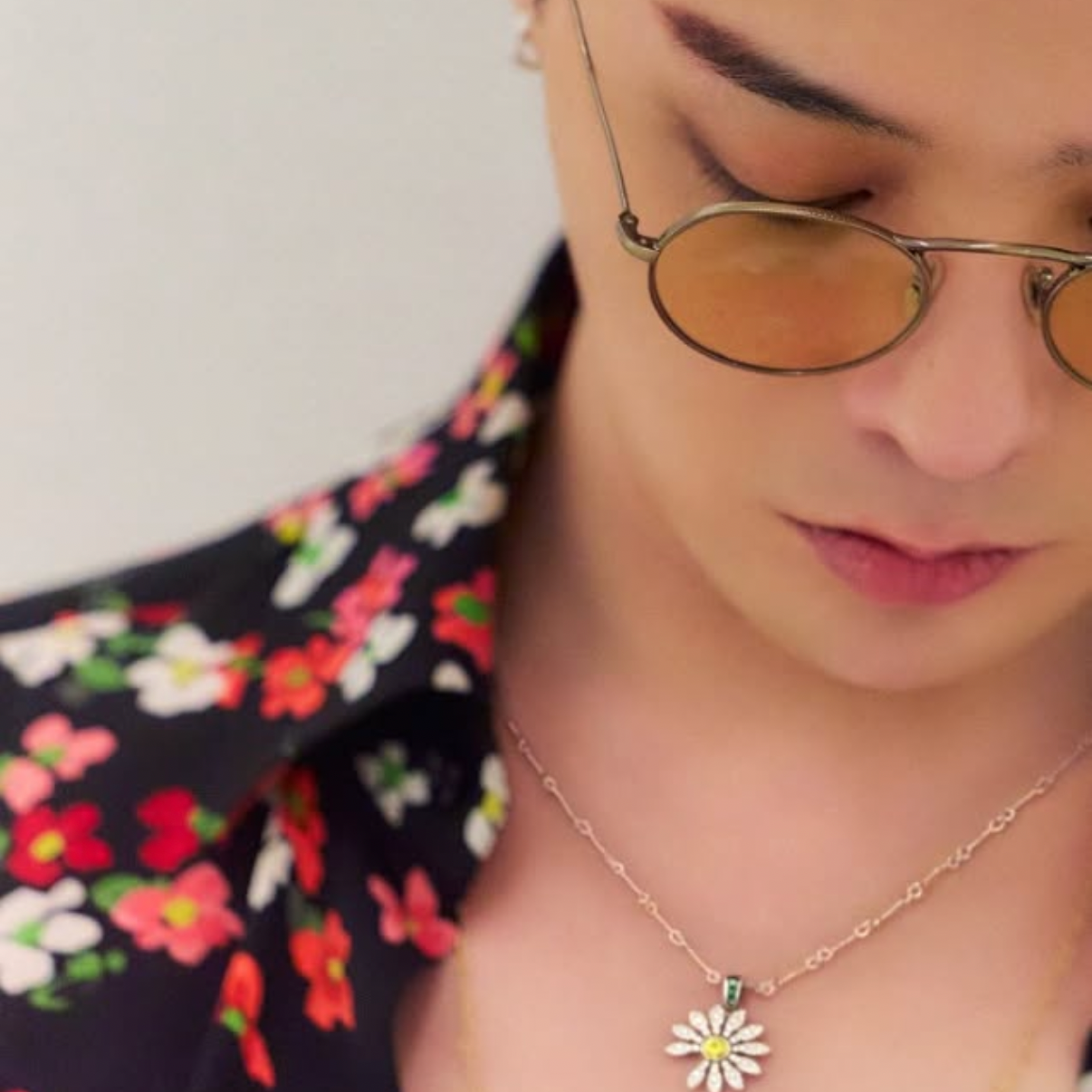 Recent activity shot of G-DRAGON (BIGBANG)
