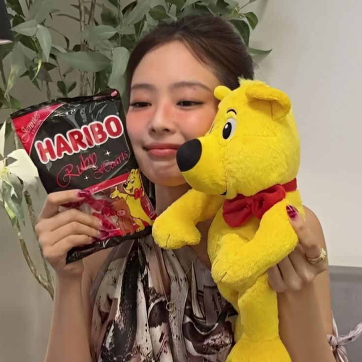제니 (BLACKPINK)의 비하인드 컷