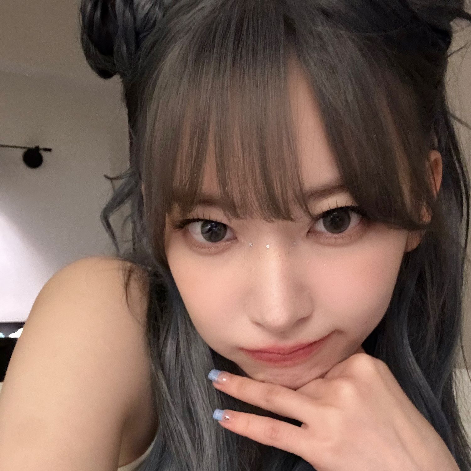 Latest photo of Sakura (LE SSERAFIM)