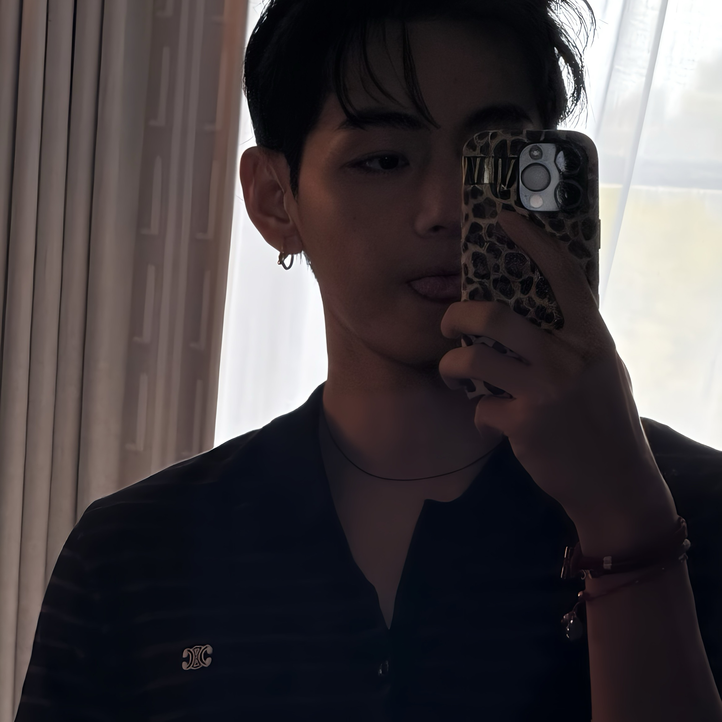 V (防弹少年团)粉丝拍下的瞬间