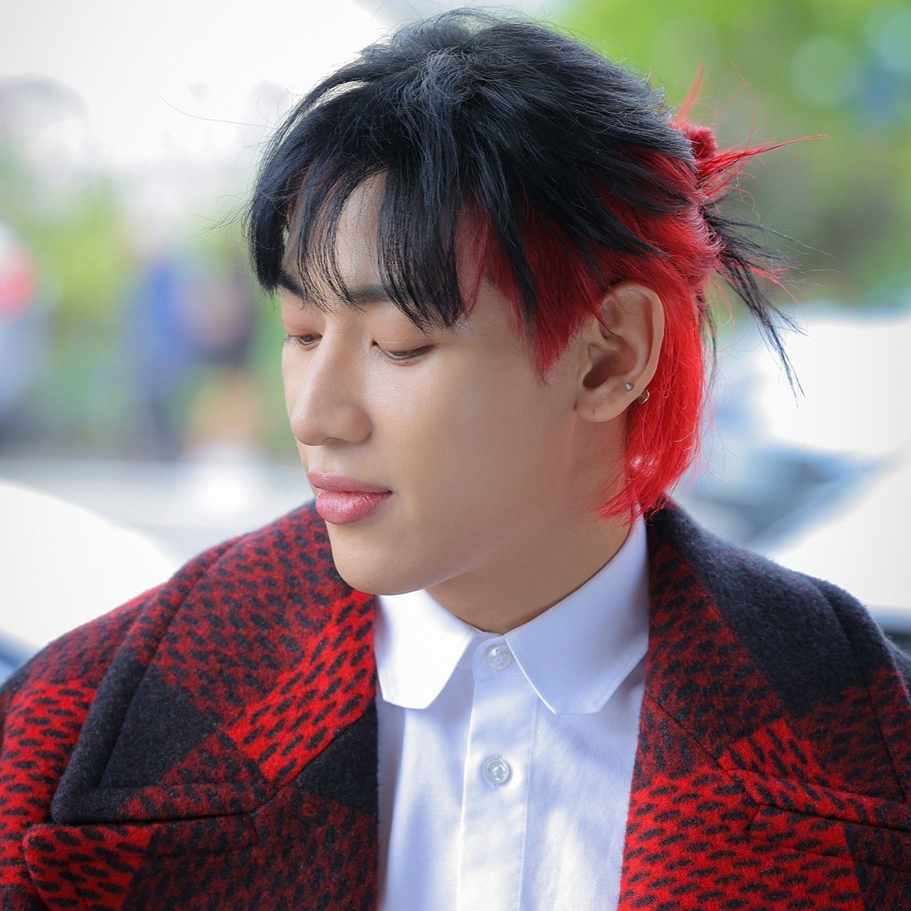 Latest photo of Bambam (GOT7)