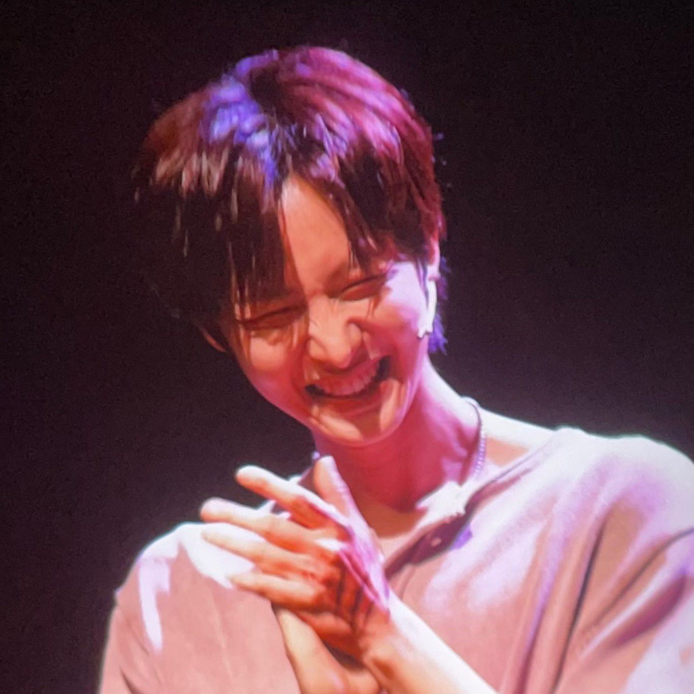 Latest photo of Hui (PENTAGON)