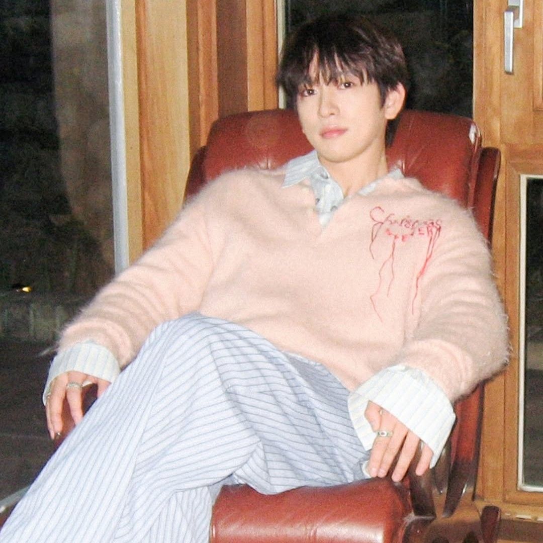 Potret di balik layar Jinyoung (GOT7)