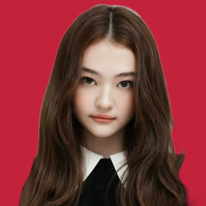 Ella (MEOVV)的最新活動照片