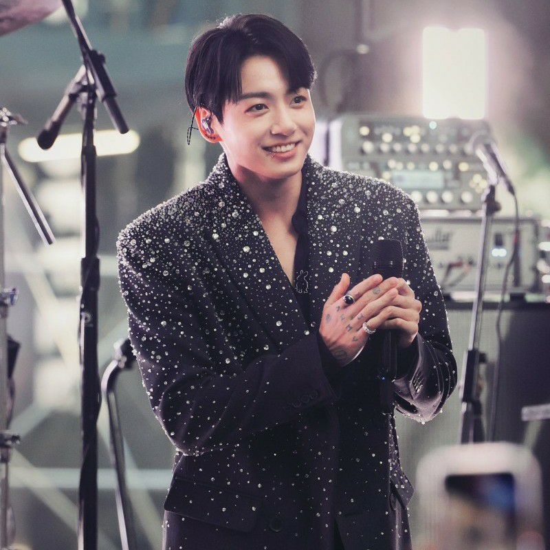 柾国 (防弹少年团)的最新活动照片