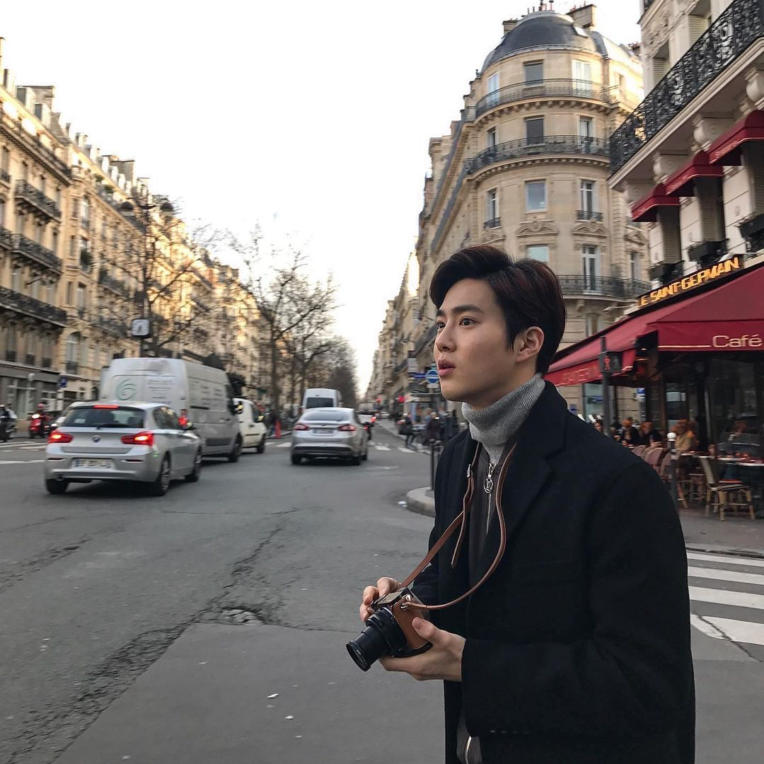 Behind-the-scenes cut of Suho (EXO)