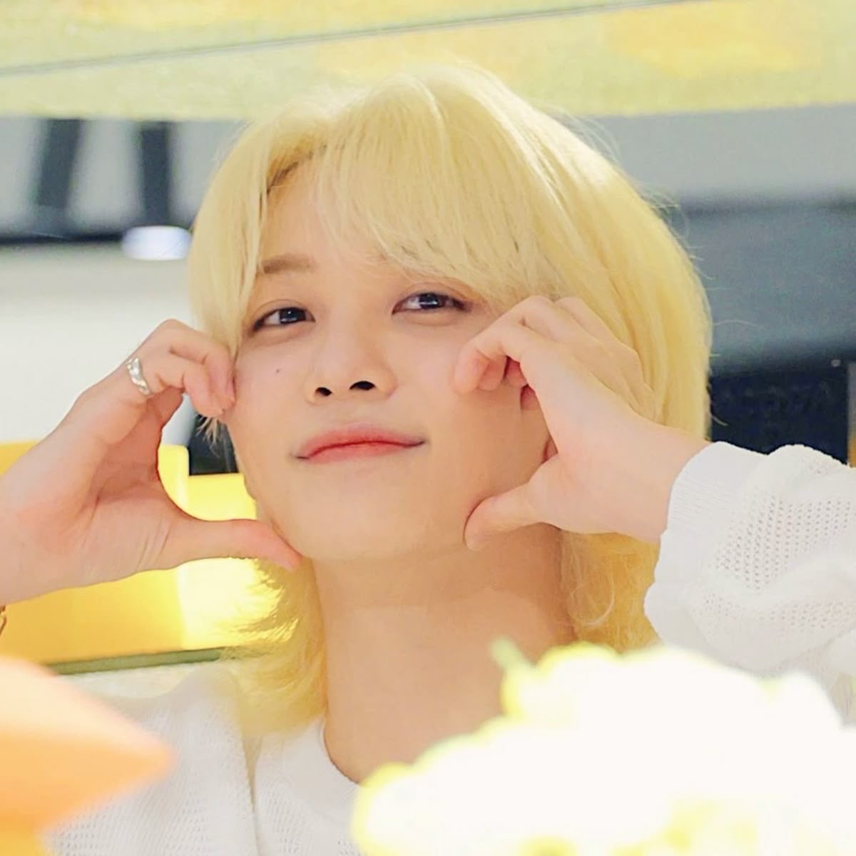 Behind-the-scenes cut of Jeonghan (SEVENTEEN)