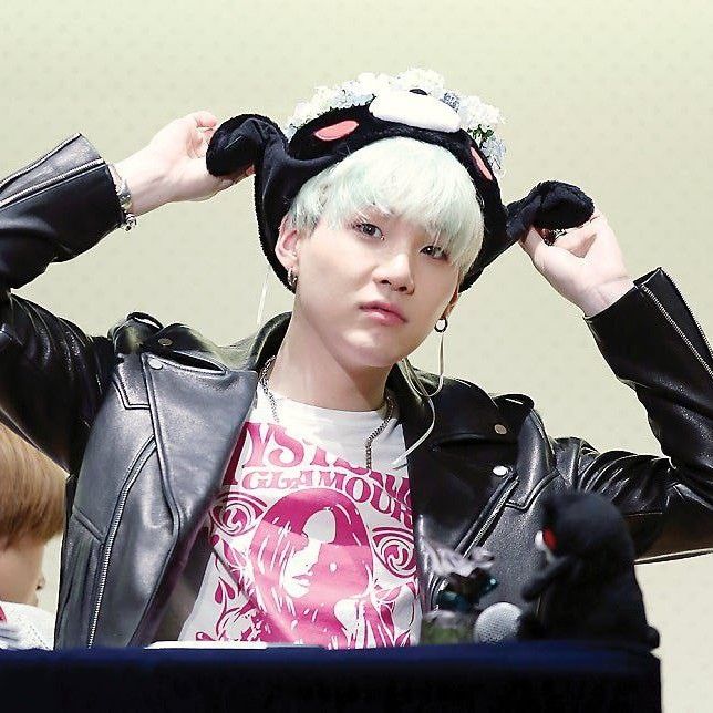 A moment captured by SUGA (BTS)'s fan