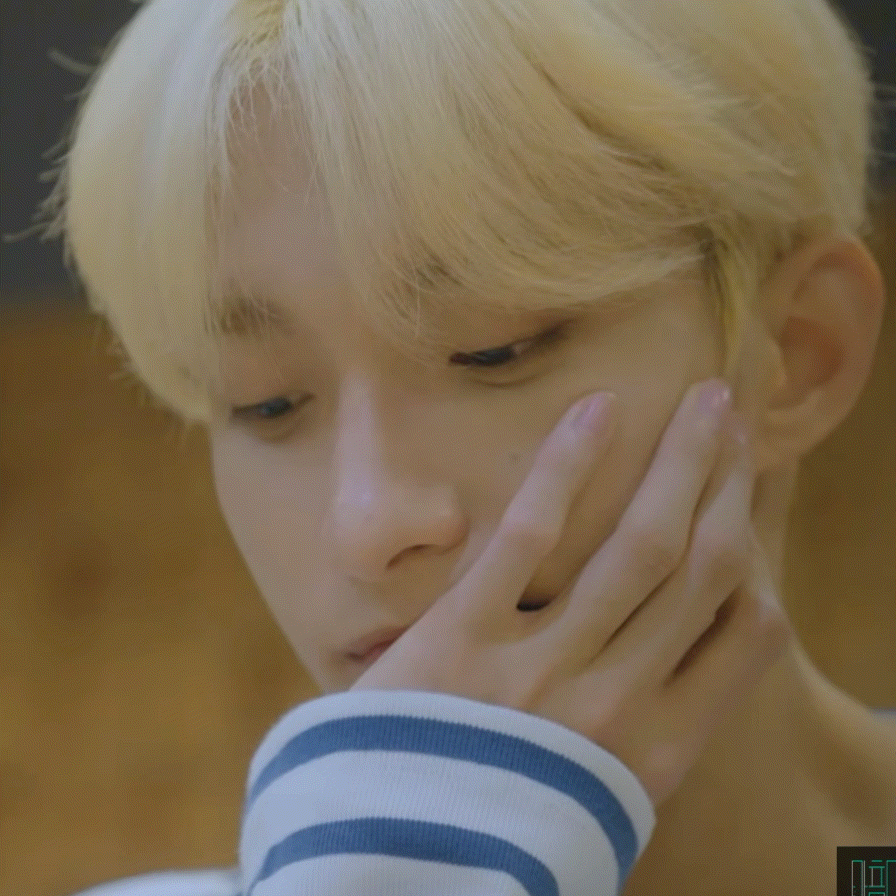 A moment captured by DK (SEVENTEEN)'s fan