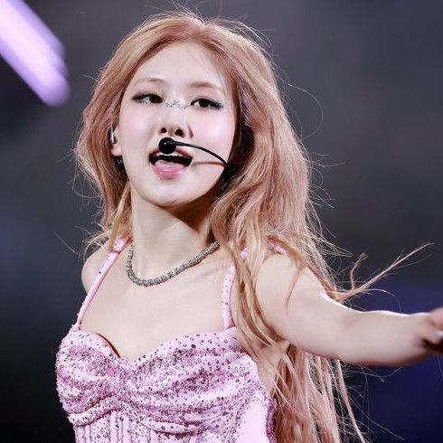 A moment captured by ROSÉ (BLACKPINK)'s fan