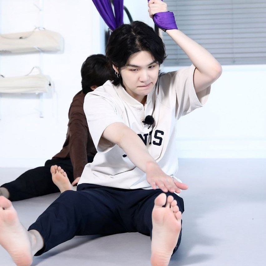 Potret di balik layar SUGA (BTS)