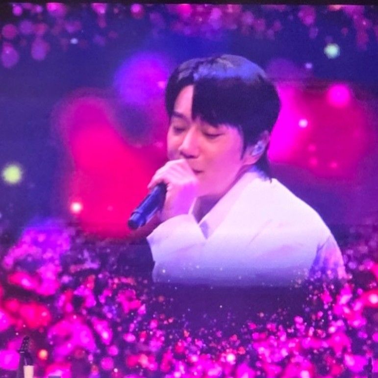 Momen yang diabadikan oleh penggemar Hwang Chiyeol