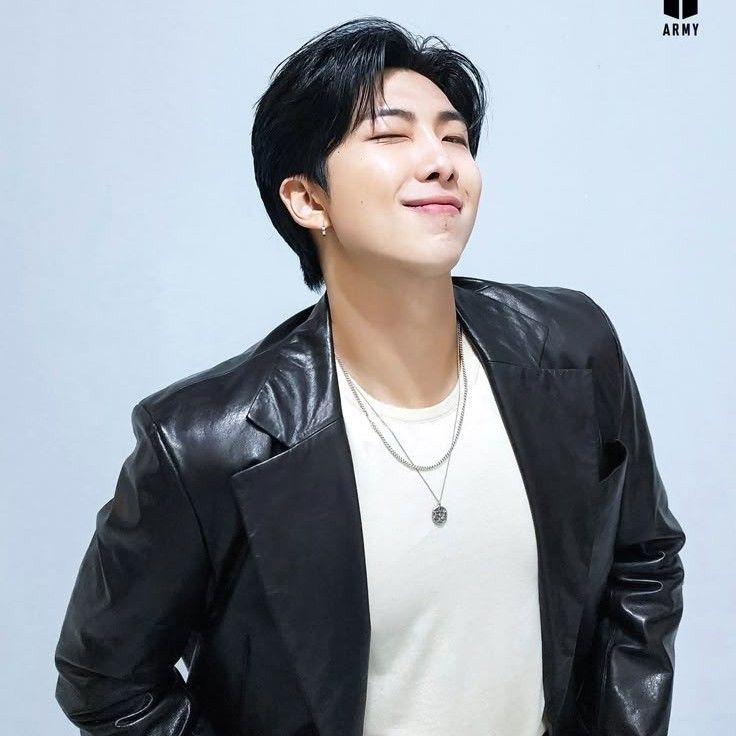 Behind-the-scenes cut of RM (BTS)