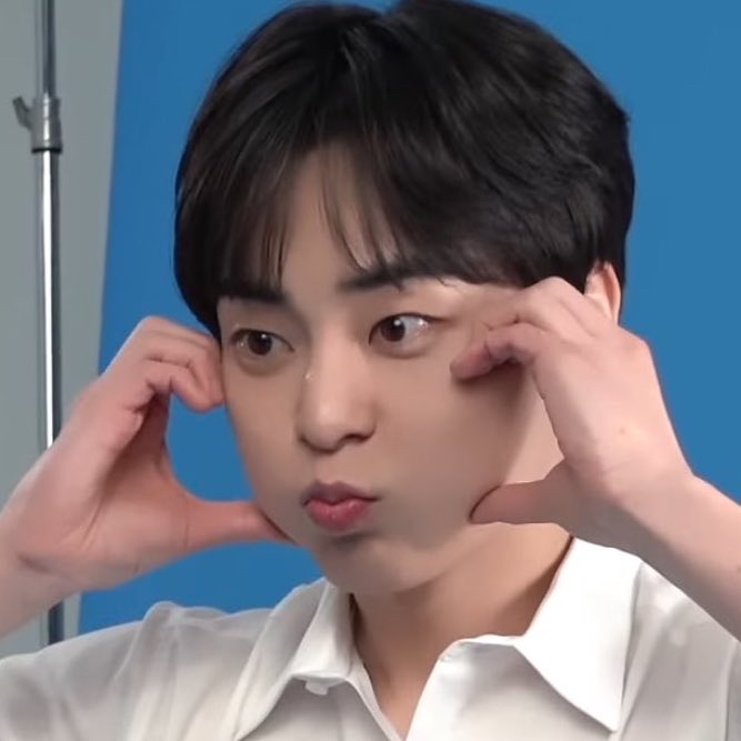 Xiumin (EXO)的最新照片