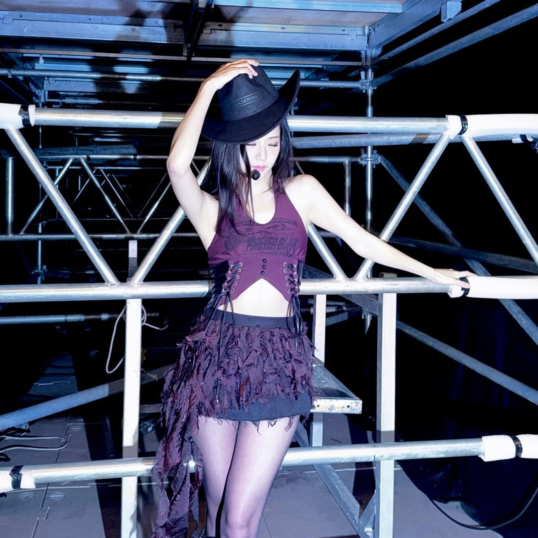 Recent activity shot of Jisoo (BLACKPINK)