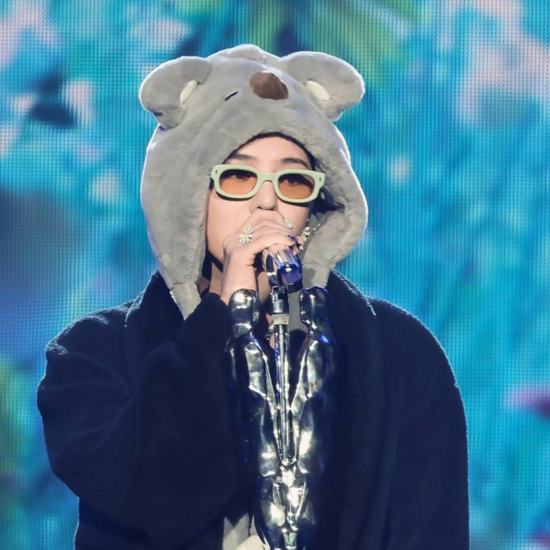 Behind-the-scenes cut of G-DRAGON (BIGBANG)