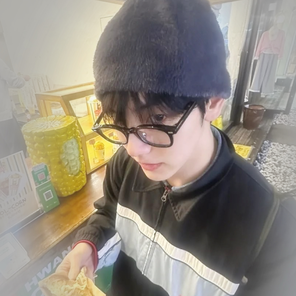 A moment captured by Soobin (TOMORROW X TOGETHER)'s fan