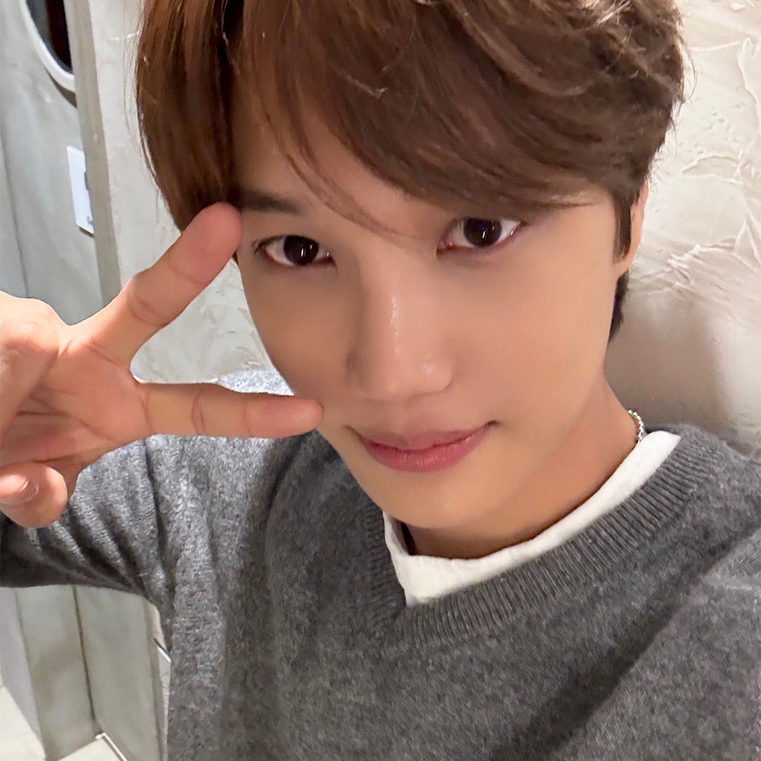 Behind-the-scenes cut of Kai (EXO)