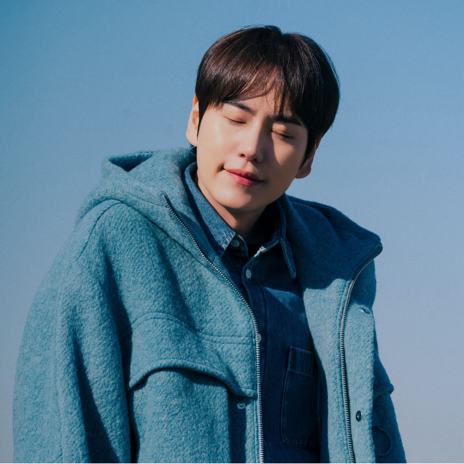 Latest photo of Kyuhyun (Super Junior)