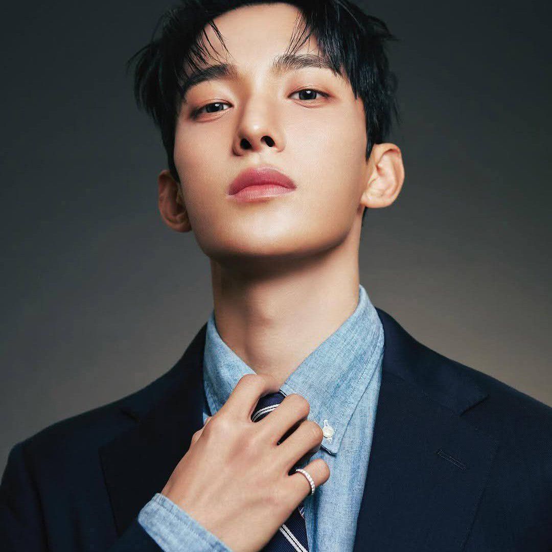 Latest photo of DK (SEVENTEEN)