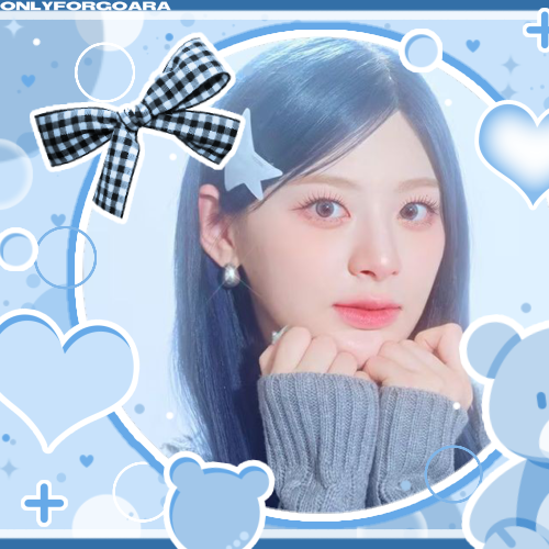 Recent activity shot of Seeun (STAYC)