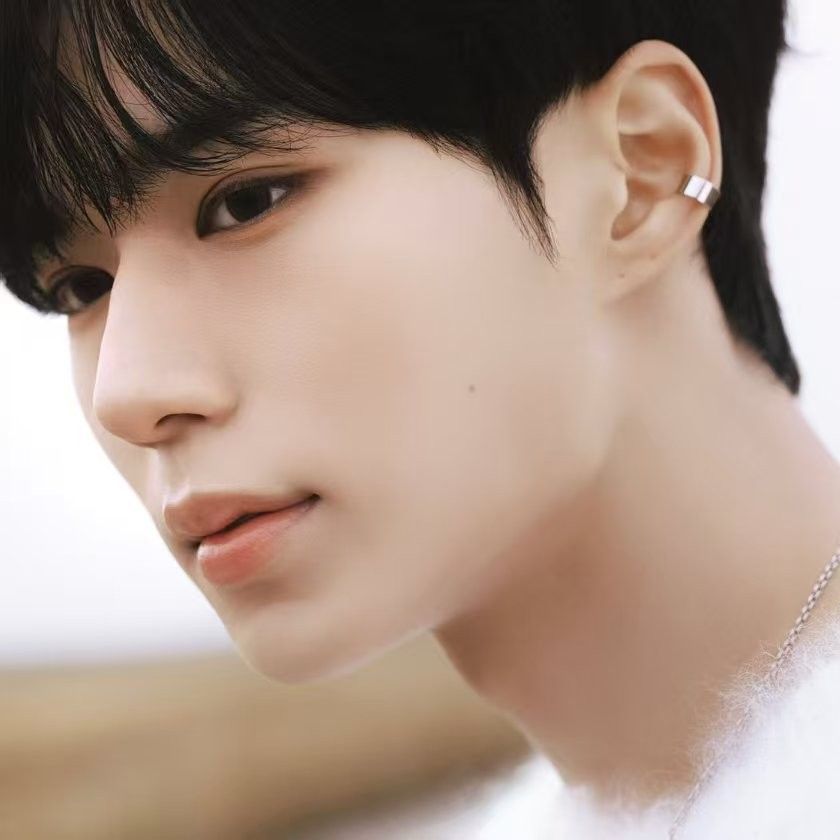 Recent activity shot of Kim Junseo (ALPHA DRIVE ONE)