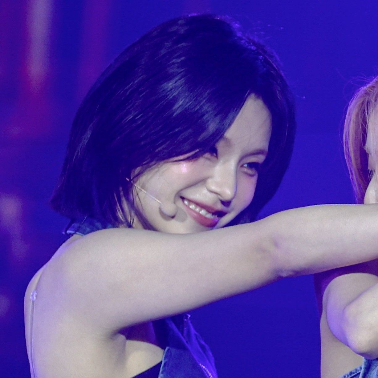 Recent activity shot of Yeji (ITZY)