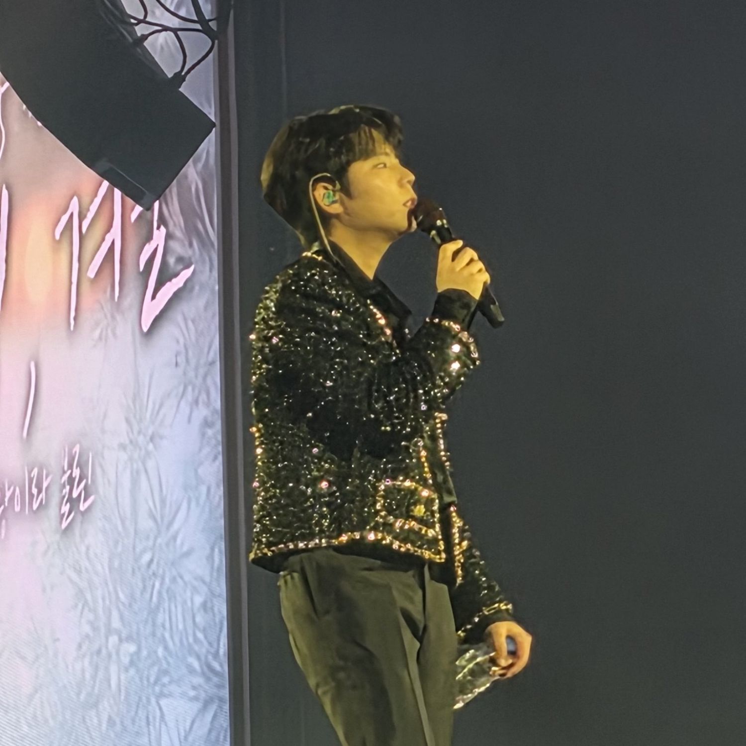 Behind-the-scenes cut of Jung Seunghwan