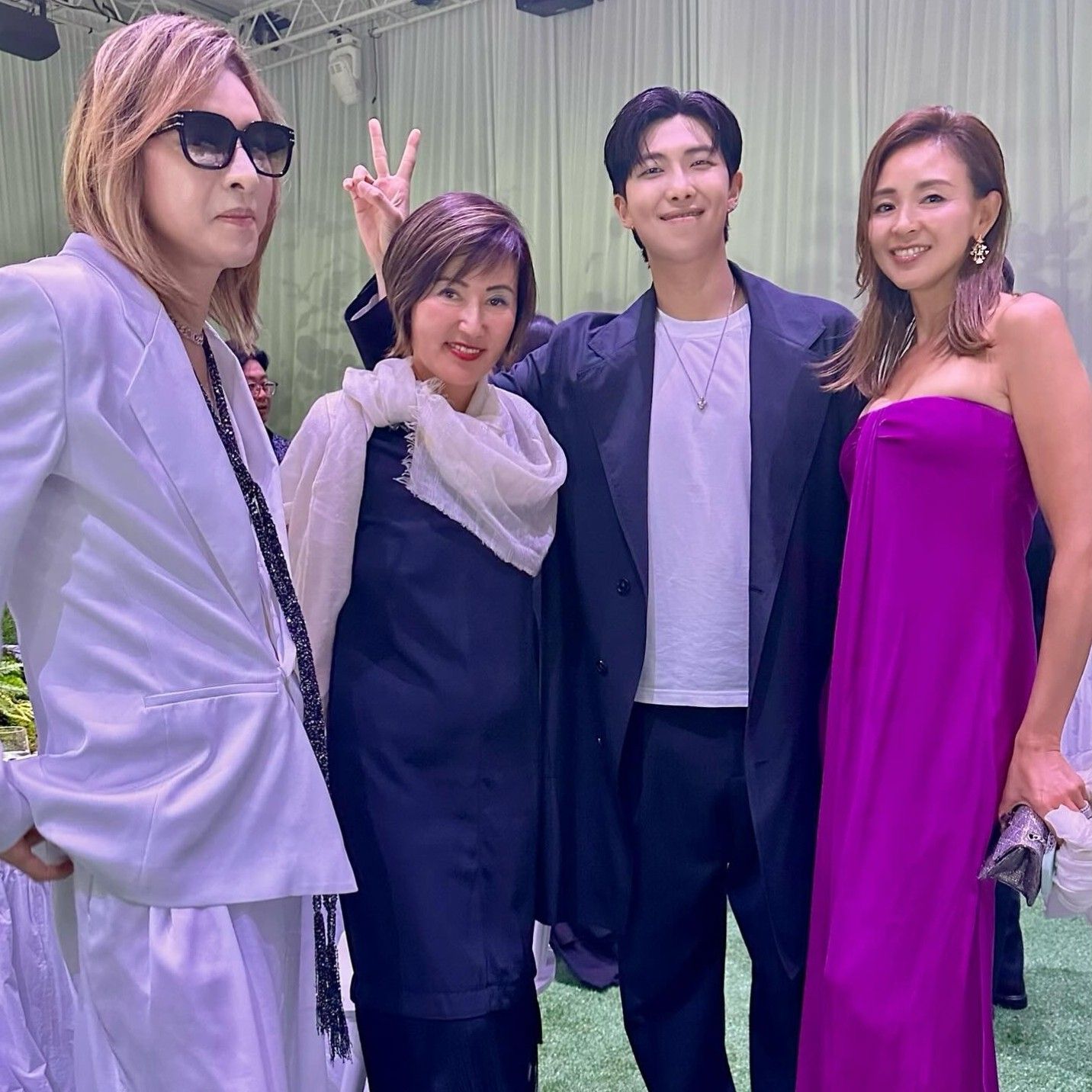 Behind-the-scenes cut of RM (BTS)