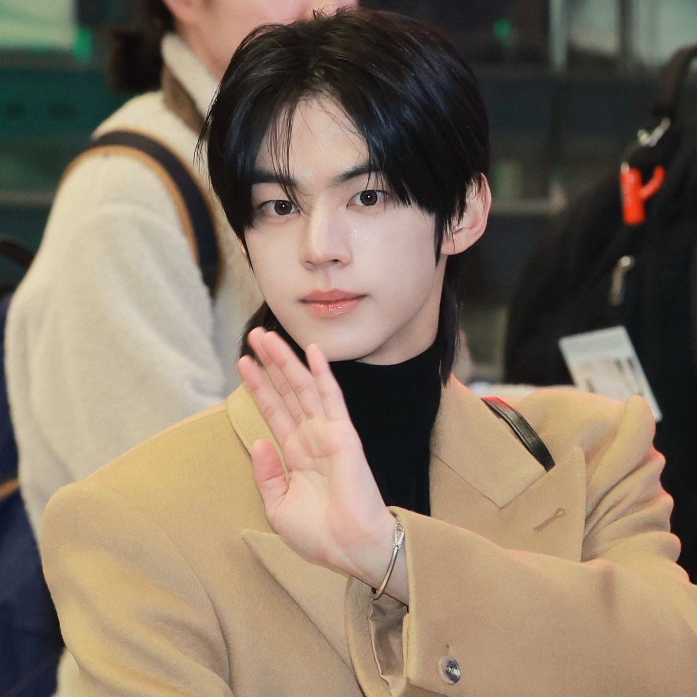 Latest photo of Dohoon (TWS)