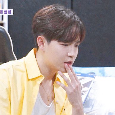 金在奂粉丝拍下的瞬间