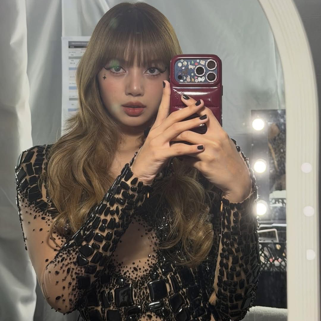Lisa (BLACKPINK)的幕後花絮