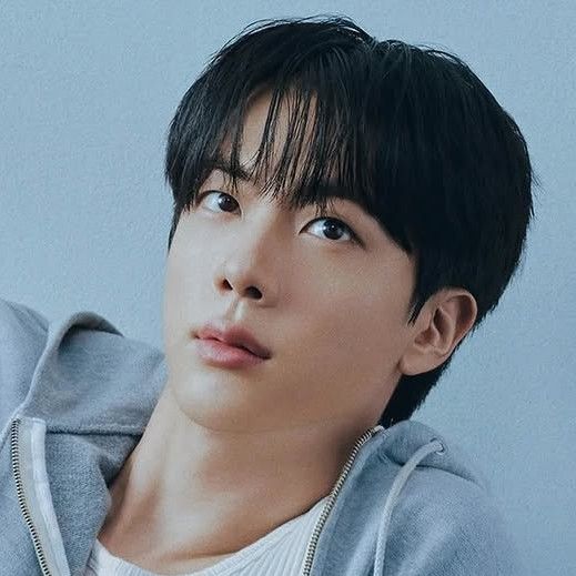 진 (방탄소년단) 최근 활동샷