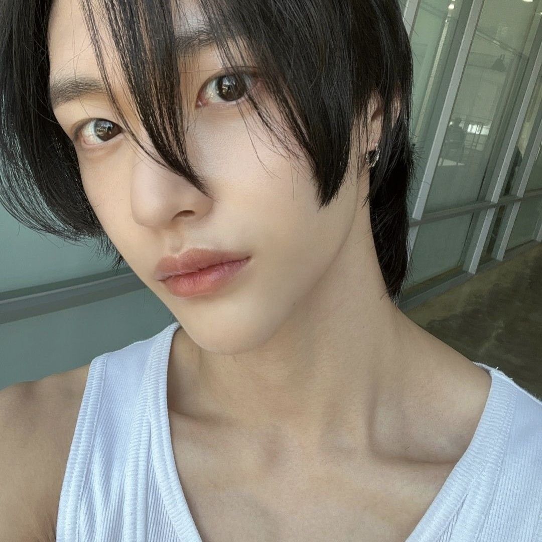 Behind-the-scenes cut of Wonbin (RIIZE)