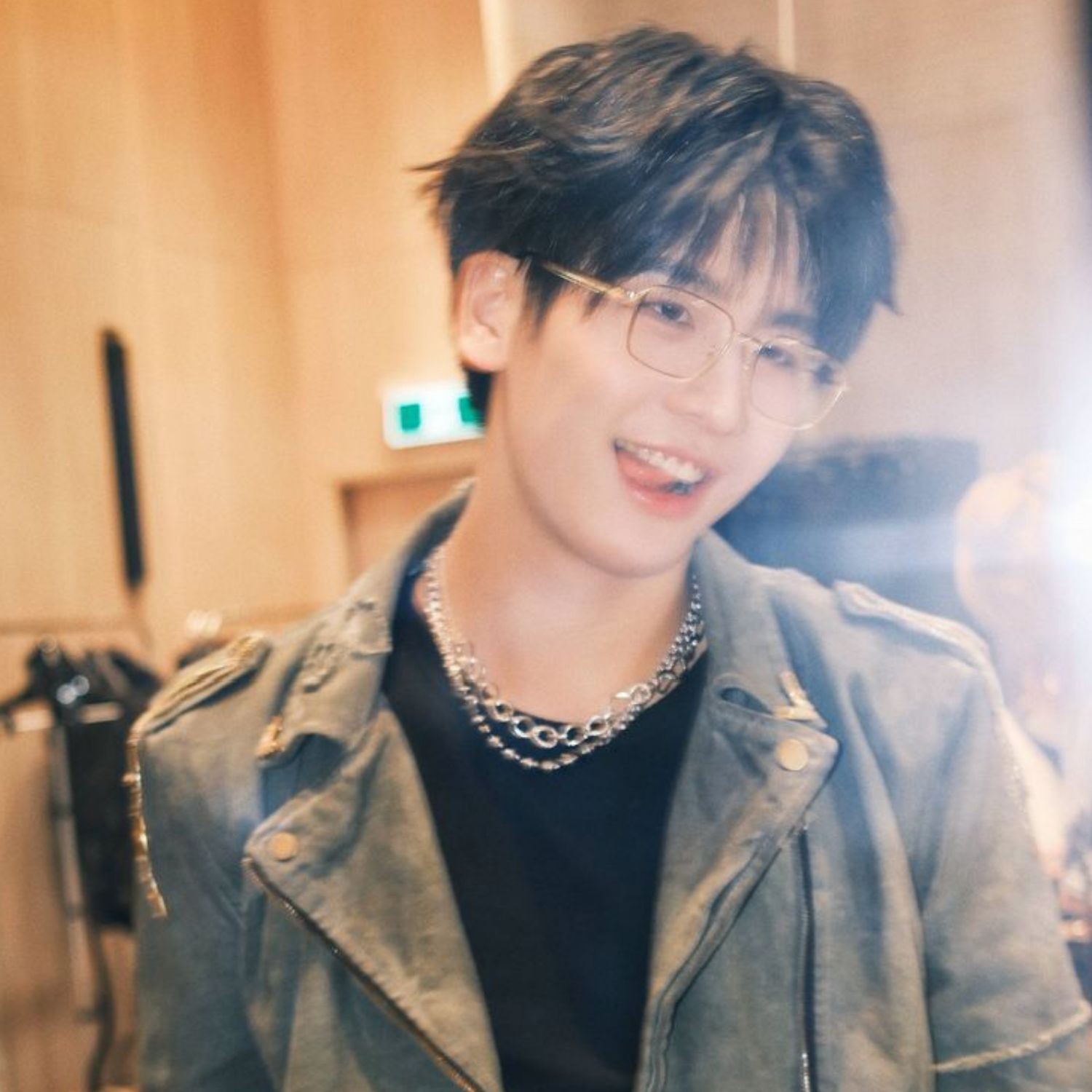 Latest photo of Shen (NexT1DE)