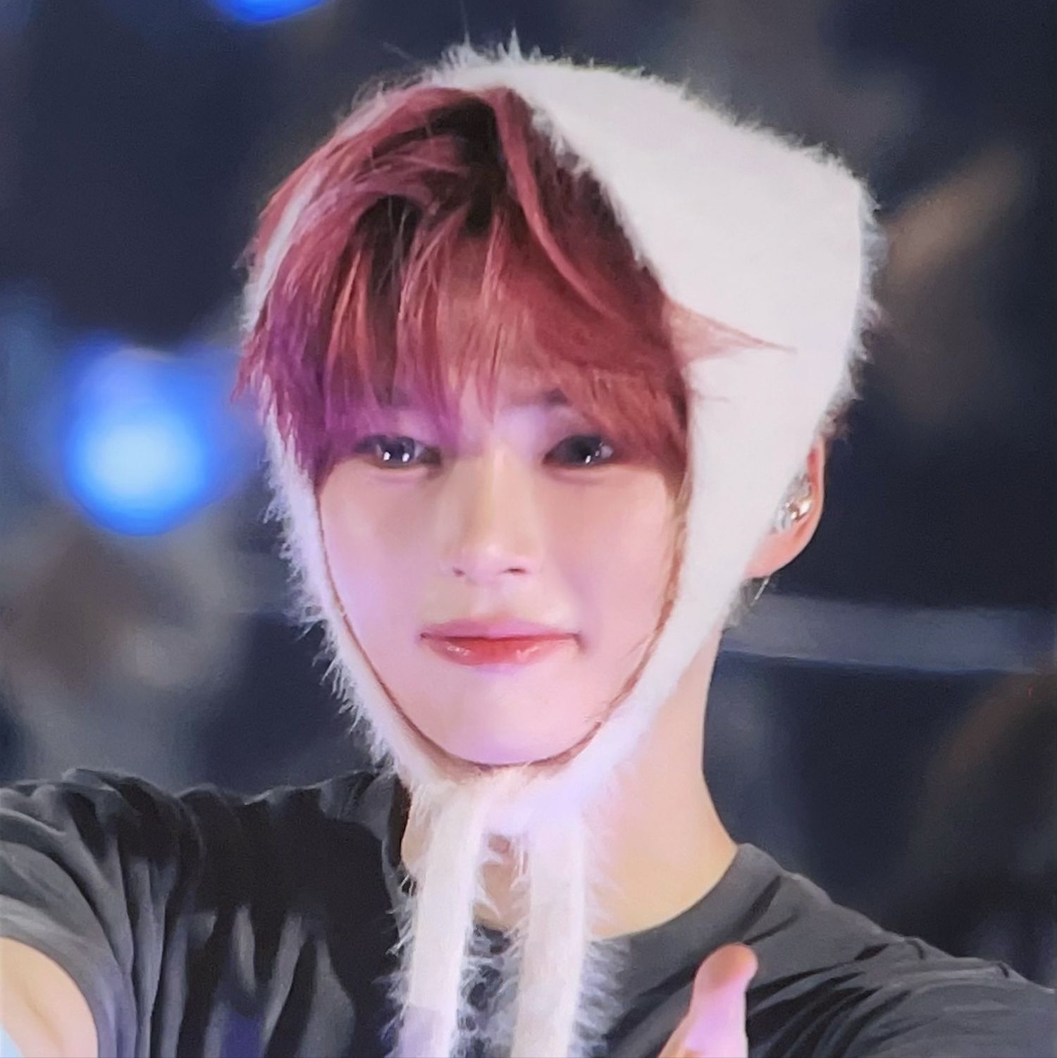 成韩彬 (ZEROBASEONE)的最新活动照片