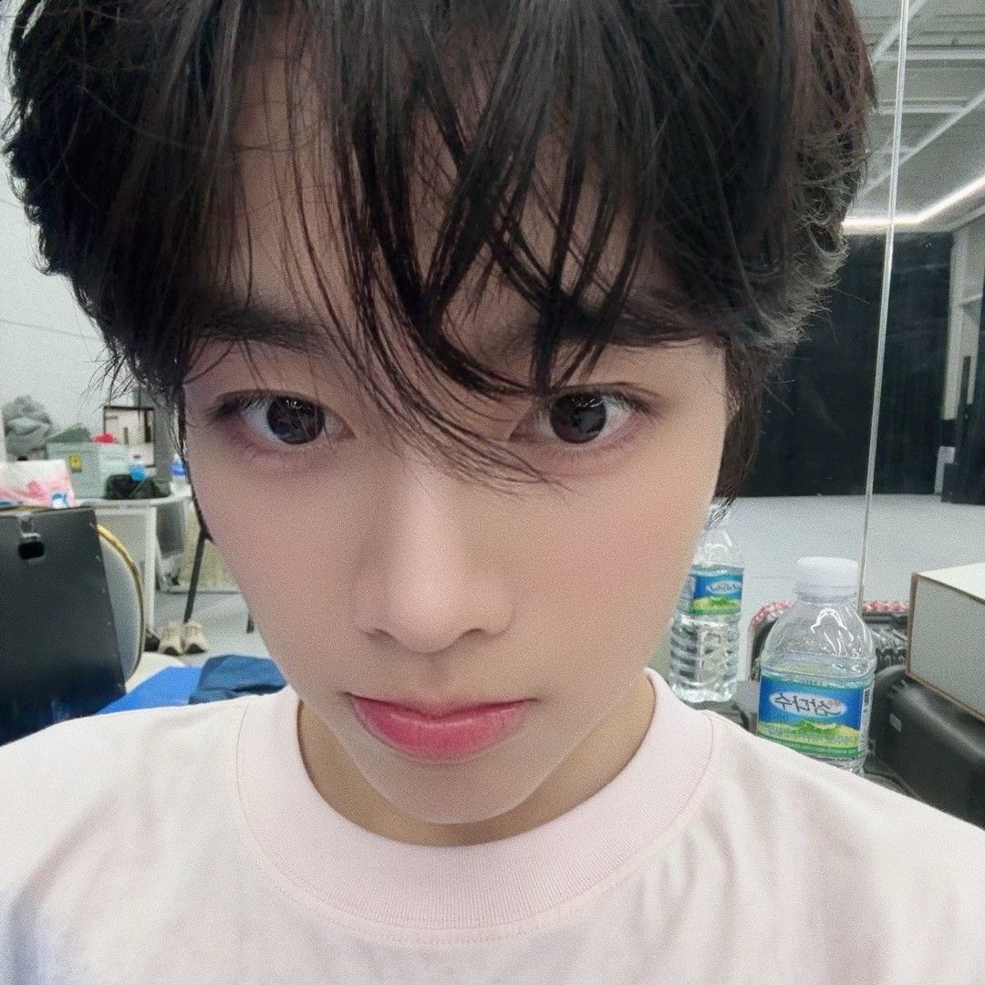 Latest photo of Hanbin (TEMPEST)