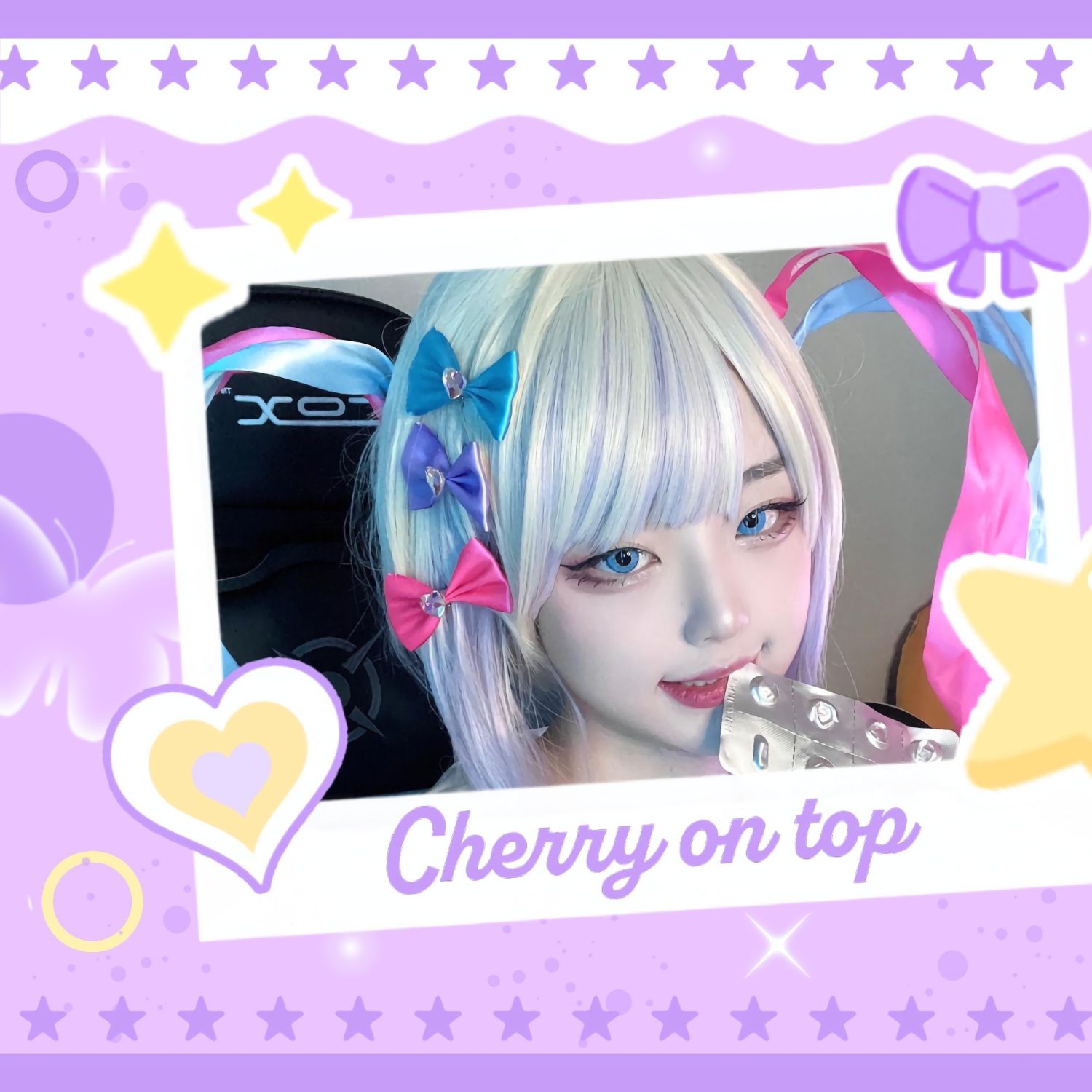 Recent activity shot of Hina (QWER)