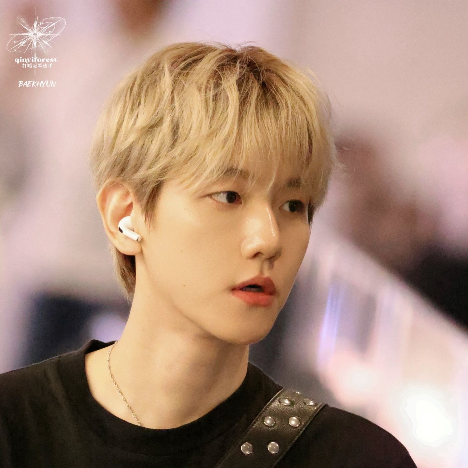 백현 (EXO)의 최신 사진
