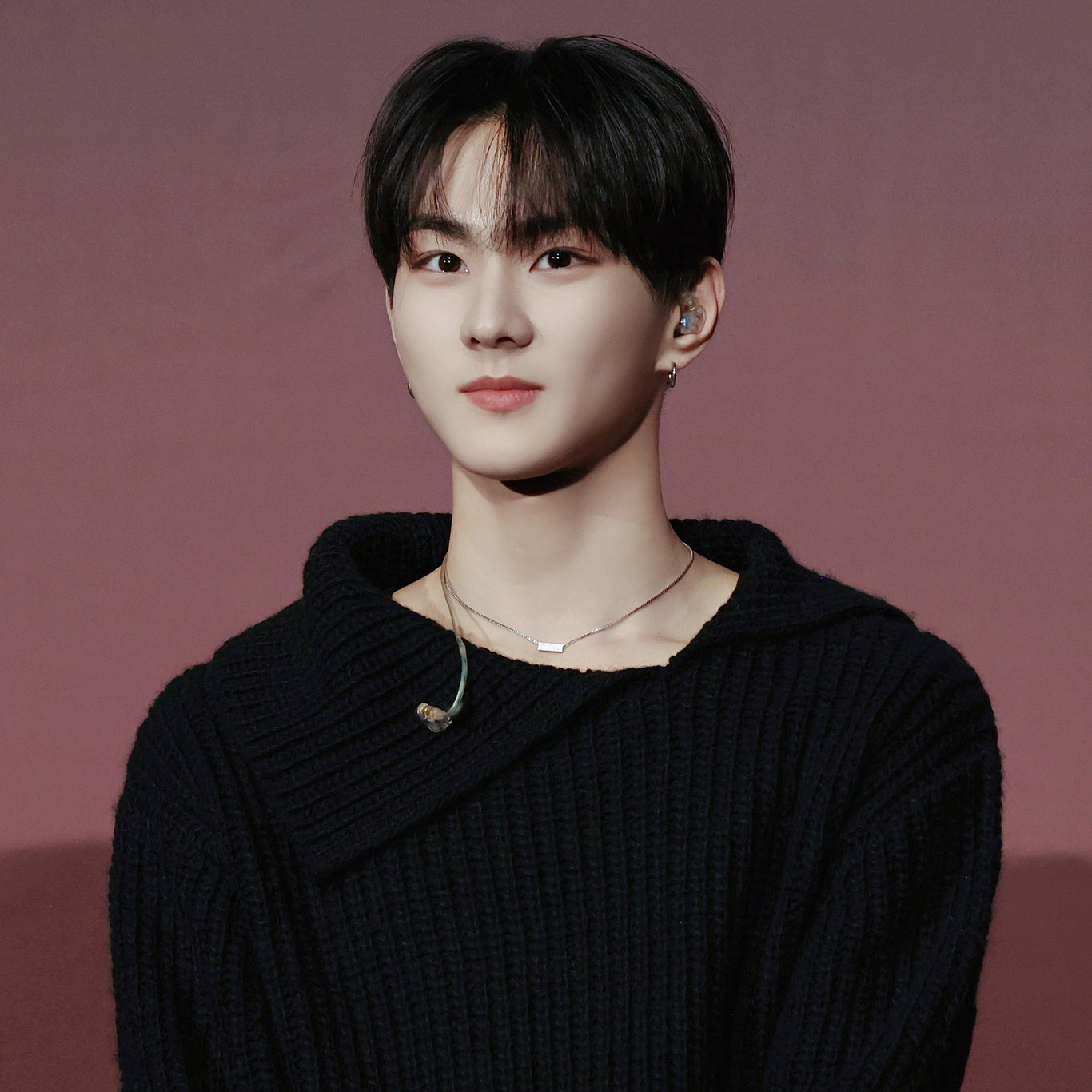 Recent activity shot of Jungwon (ENHYPEN)