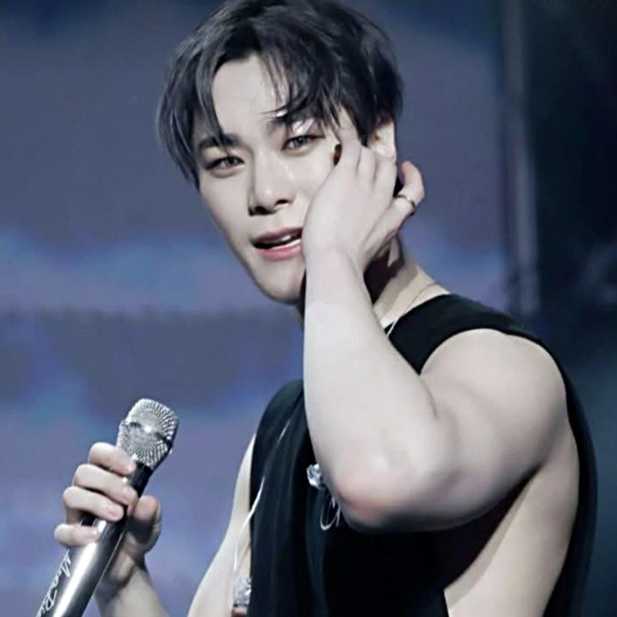 Behind-the-scenes cut of Moonbin (ASTRO)