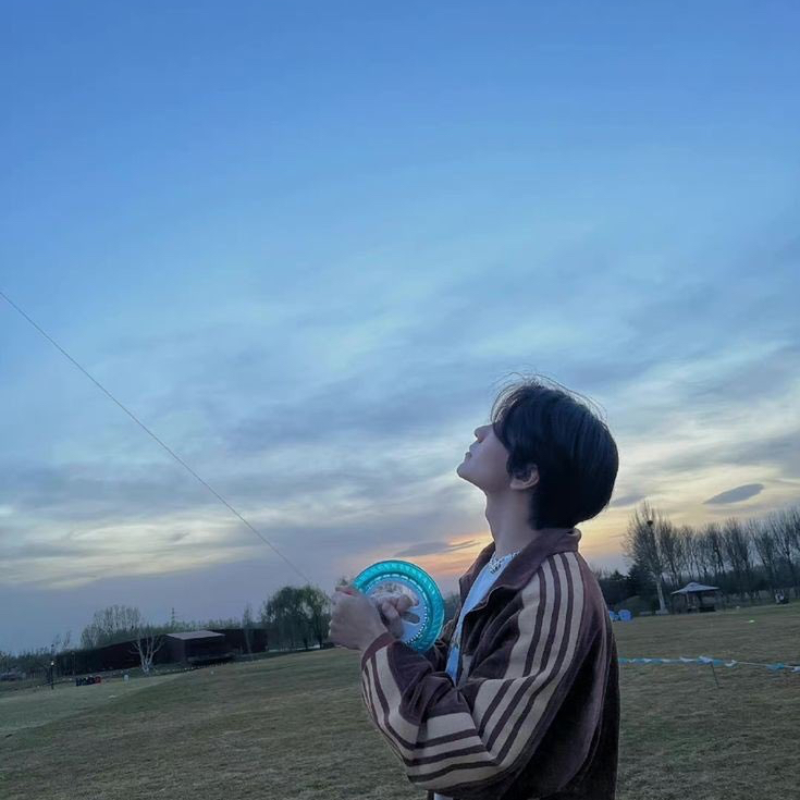 A moment captured by He Xinlong (BOY STORY)'s fan