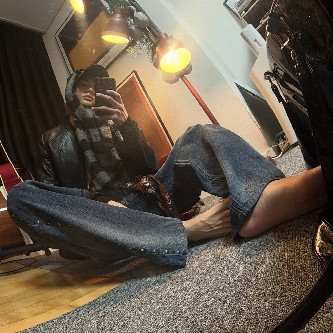 Latest photo of Hyunjin (Stray Kids)