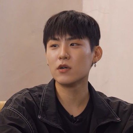 Recent activity shot of Park Woojin (AB6IX)
