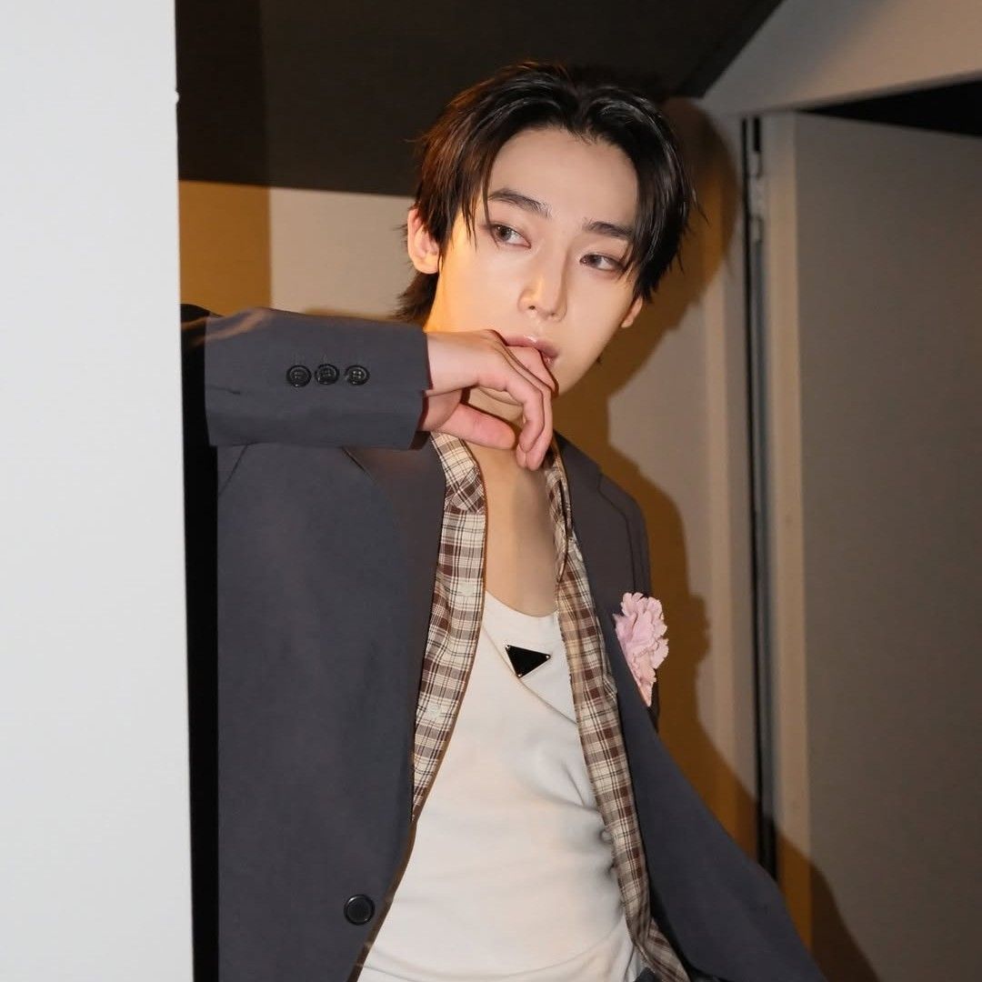 선우 (ENHYPEN)의 비하인드 컷