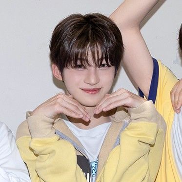 Recent activity shot of Jihoon (TWS)