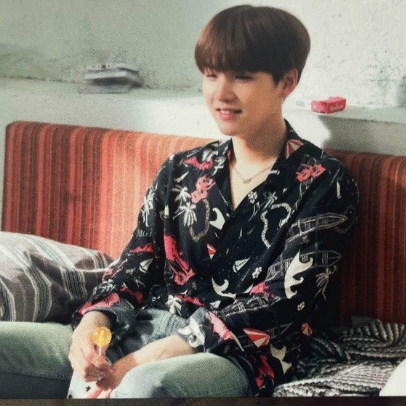 슈가 (방탄소년단)의 최신 사진